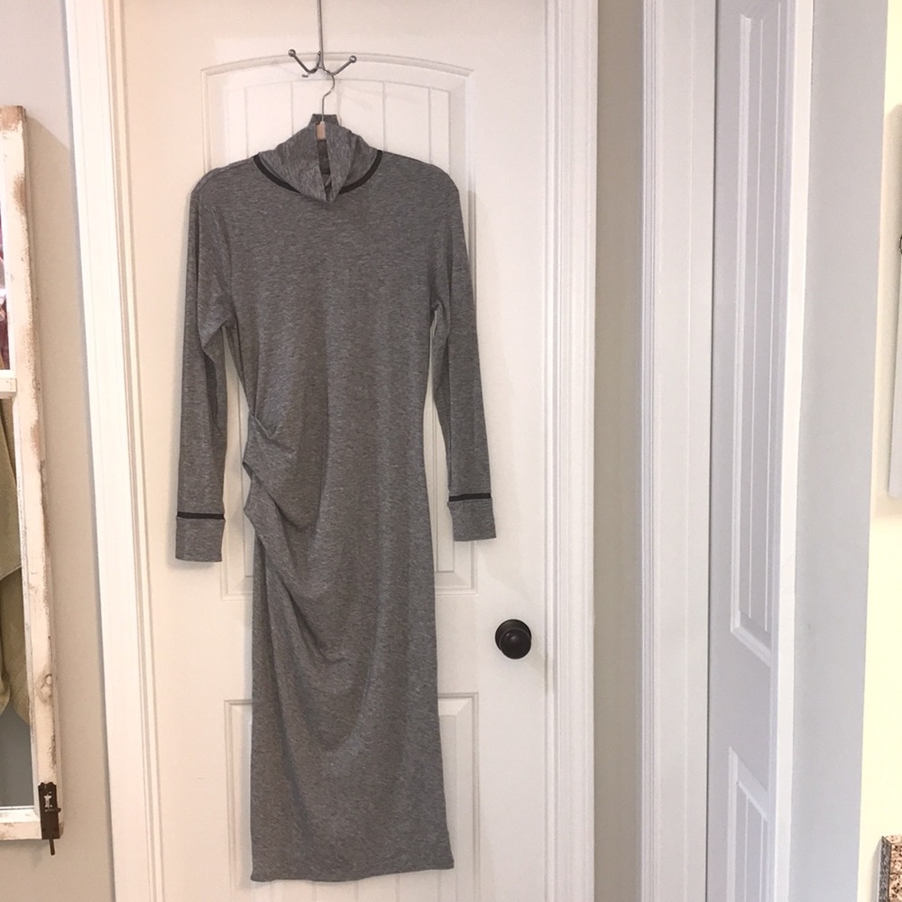 Athleta grey long dress stretchy